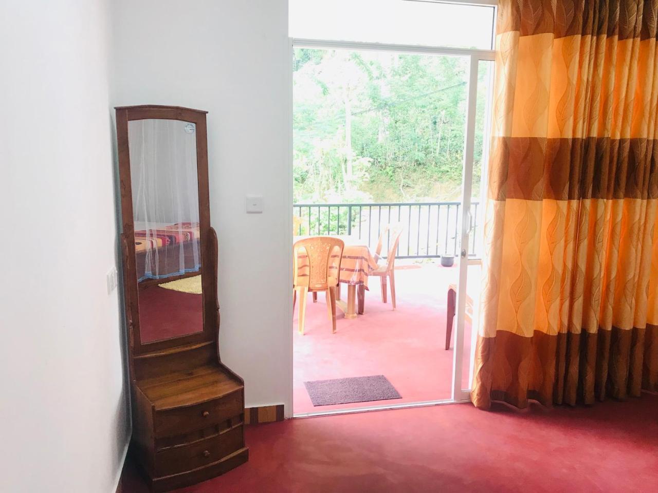 Senehas Homestay Ella Exterior foto